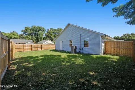 3102 Belmont Court Jacksonville NC 28546