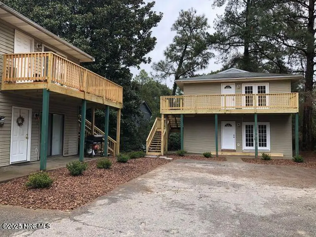 335 W Wisconsin Avenue Southern Pines NC 28387