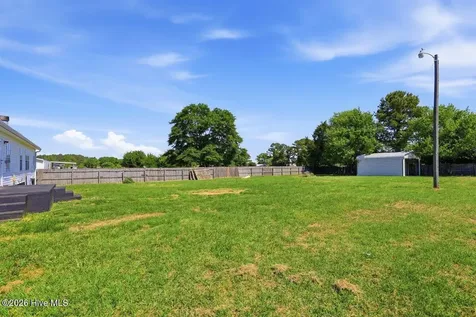 114 Duck Ridge Drive Pikeville NC 27863