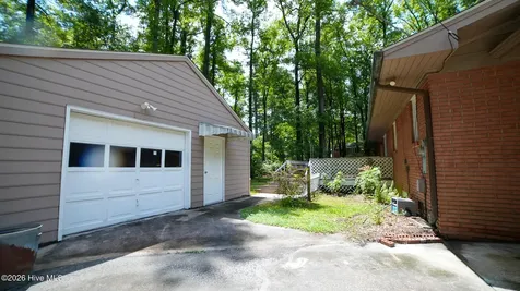 705 N Edgewood Circle Whiteville NC 28472