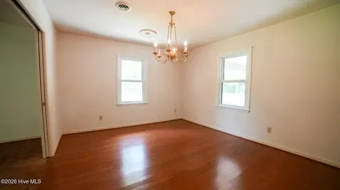 705 N Edgewood Circle Whiteville NC 28472