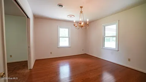 705 N Edgewood Circle Whiteville NC 28472