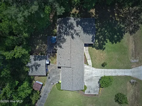 705 N Edgewood Circle Whiteville NC 28472