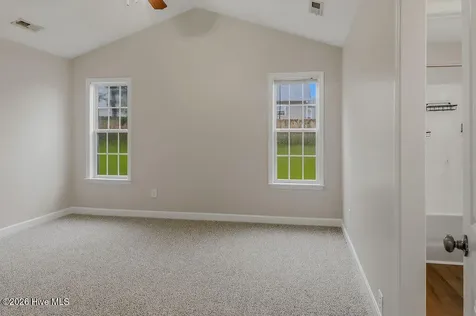 406 Jasmine Lane Jacksonville NC 28546