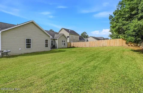 406 Jasmine Lane Jacksonville NC 28546