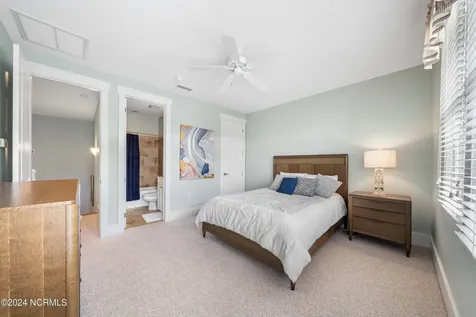 2537 St James Drive SE Southport NC 28461