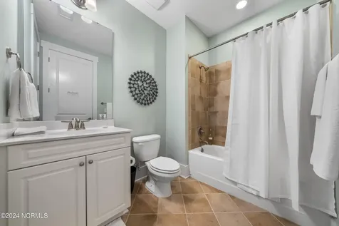 2537 St James Drive SE Southport NC 28461