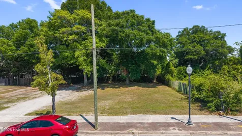 916 N 4th Street Wilmington NC 28401