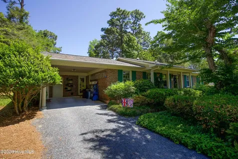 305 Selkirk Trail Southern Pines NC 28387