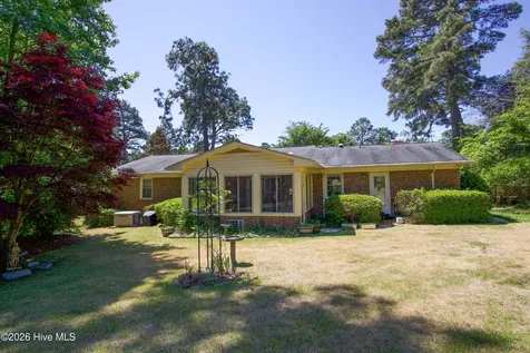 305 Selkirk Trail Southern Pines NC 28387