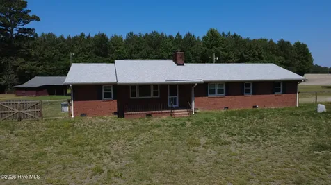 5474 Deans Road Battleboro NC 27809
