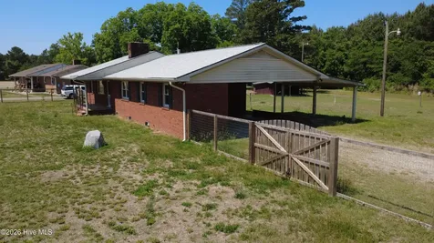 5474 Deans Road Battleboro NC 27809