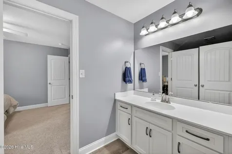 1047 Grandview Drive Hampstead NC 28443