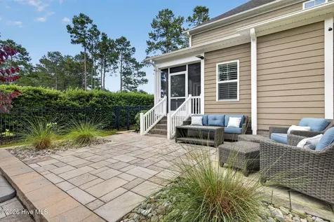1047 Grandview Drive Hampstead NC 28443