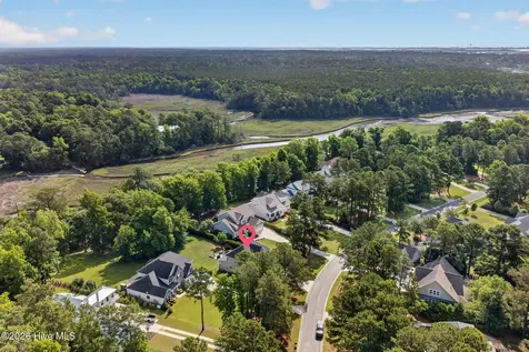 1047 Grandview Drive Hampstead NC 28443