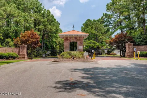 1047 Grandview Drive Hampstead NC 28443