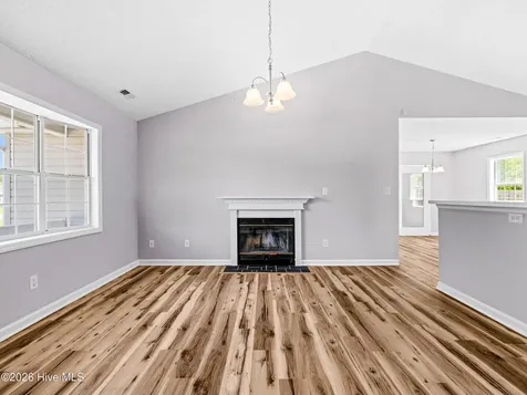 205 Inman Court Hubert NC 28539