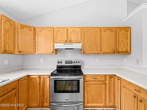 205 Inman Court Hubert NC 28539