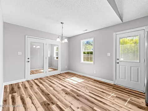 205 Inman Court Hubert NC 28539