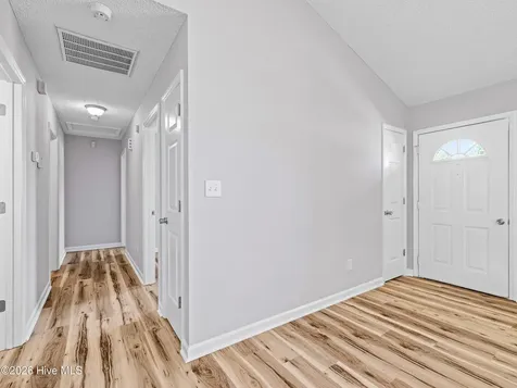 205 Inman Court Hubert NC 28539