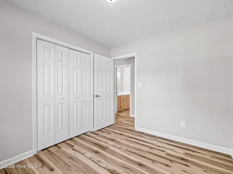205 Inman Court Hubert NC 28539