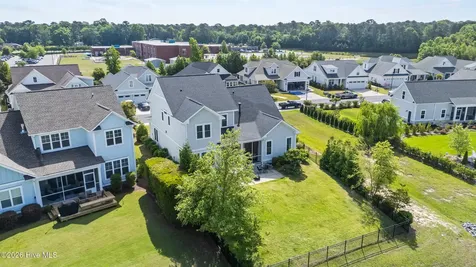 1016 Cranford Drive Wilmington NC 28411