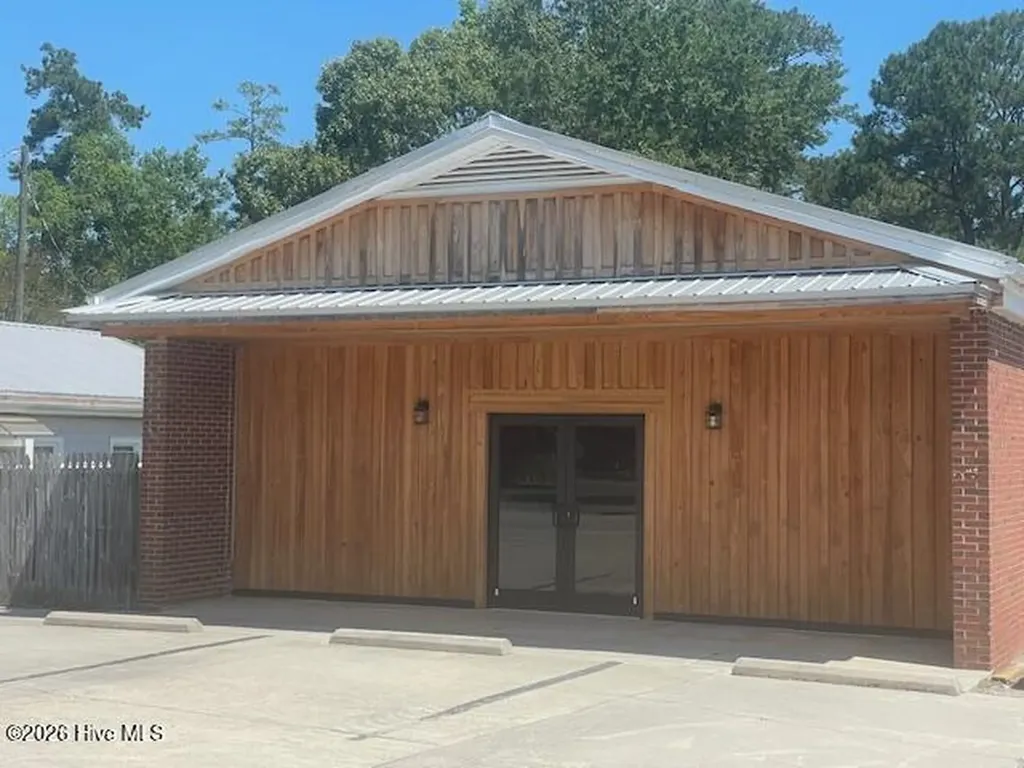 907 E Broad Street Elizabethtown NC 28337