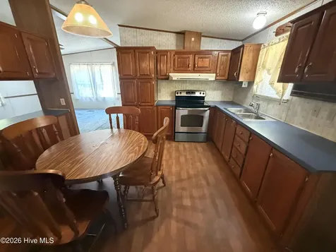 9534 Us Highway 701 Highway Elizabethtown NC 28337