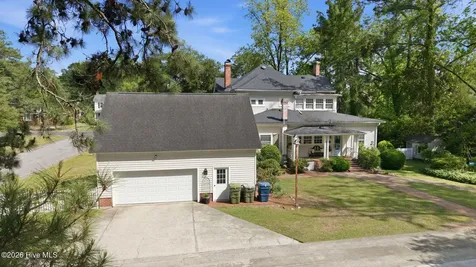 1126 N Market Street Washington NC 27889
