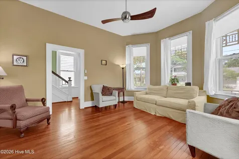 109 N 7th Street Wilmington NC 28401