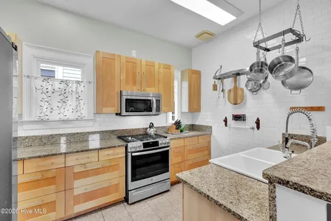 109 N 7th Street Wilmington NC 28401