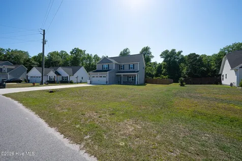 618 Osprey Landing Drive Holly Ridge NC 28445