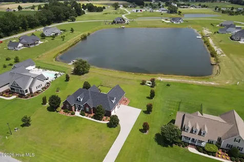 6134 J D Sutton Drive Grifton NC 28530