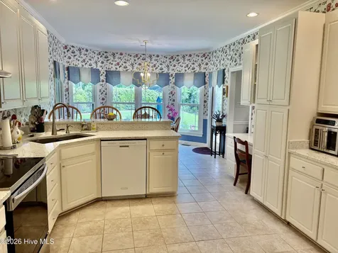 701 Discovery Bay New Bern NC 28562
