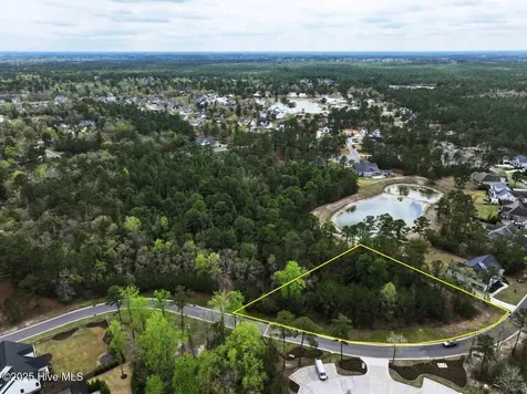 9319 Fallen Pear Lane NE Leland NC 28451