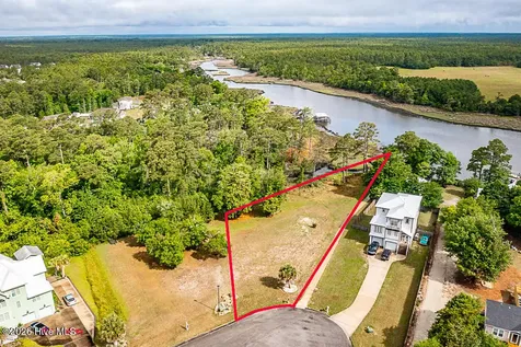113 Key West Lane Newport NC 28570