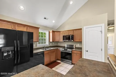 3613 Delesa Court New Bern NC 28560