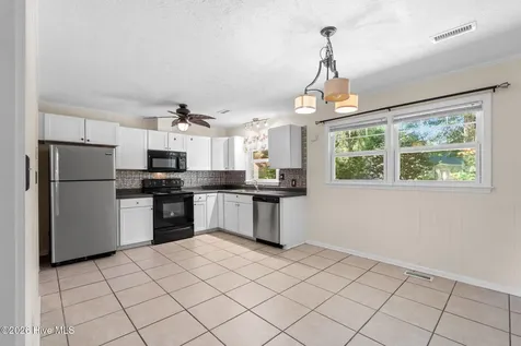 1646 Waterway Drive SW Ocean Isle Beach NC 28469