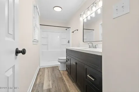103 Drury Lane New Bern NC 28560