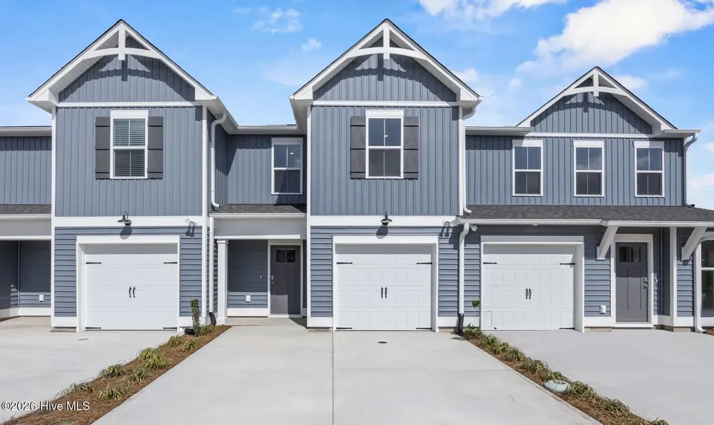 39 W Pioneer Way Hampstead NC 28443