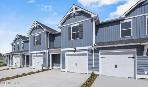 39 W Pioneer Way Hampstead NC 28443