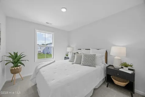 39 W Pioneer Way Hampstead NC 28443