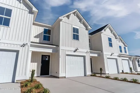 39 W Pioneer Way Hampstead NC 28443