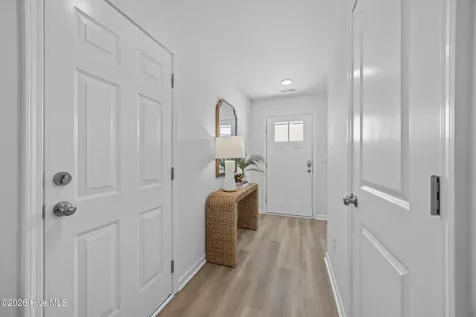 39 W Pioneer Way Hampstead NC 28443