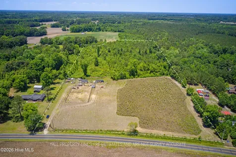 6615 Silver Spoon Road Clarkton NC 28433