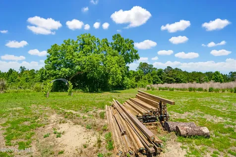 6615 Silver Spoon Road Clarkton NC 28433
