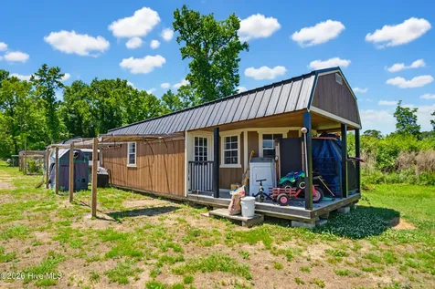 6615 Silver Spoon Road Clarkton NC 28433