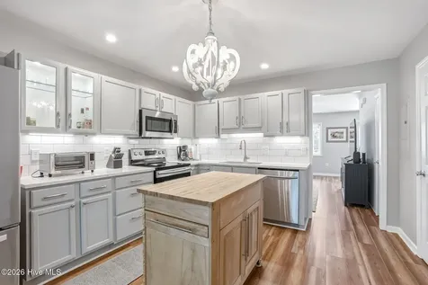 303 Barbour Road Morehead City NC 28557