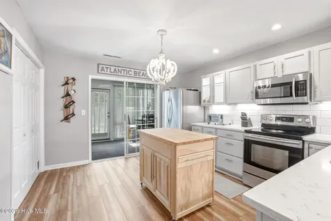 303 Barbour Road Morehead City NC 28557