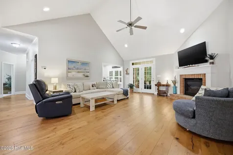 125 Thames Lane Chocowinity NC 27817